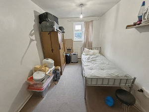 Photo 5- click for photo gallery